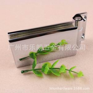 淋浴房隔断玻璃夹哪家好？