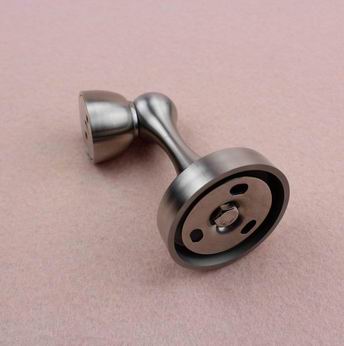 Which stainless steel door stopper is better？