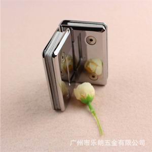 水蜜桃视频污在线观看蜜桃成人免费视频浴室夹