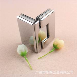 水蜜桃视频污在线观看蜜桃成人免费视频浴室夹