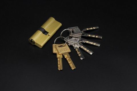 超b级和c级锁芯有什么分别？
