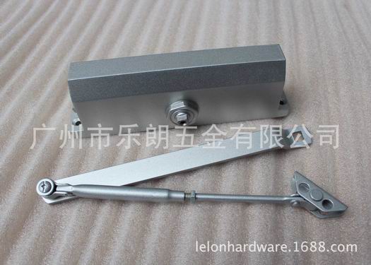 90度定位闭门器哪家好？